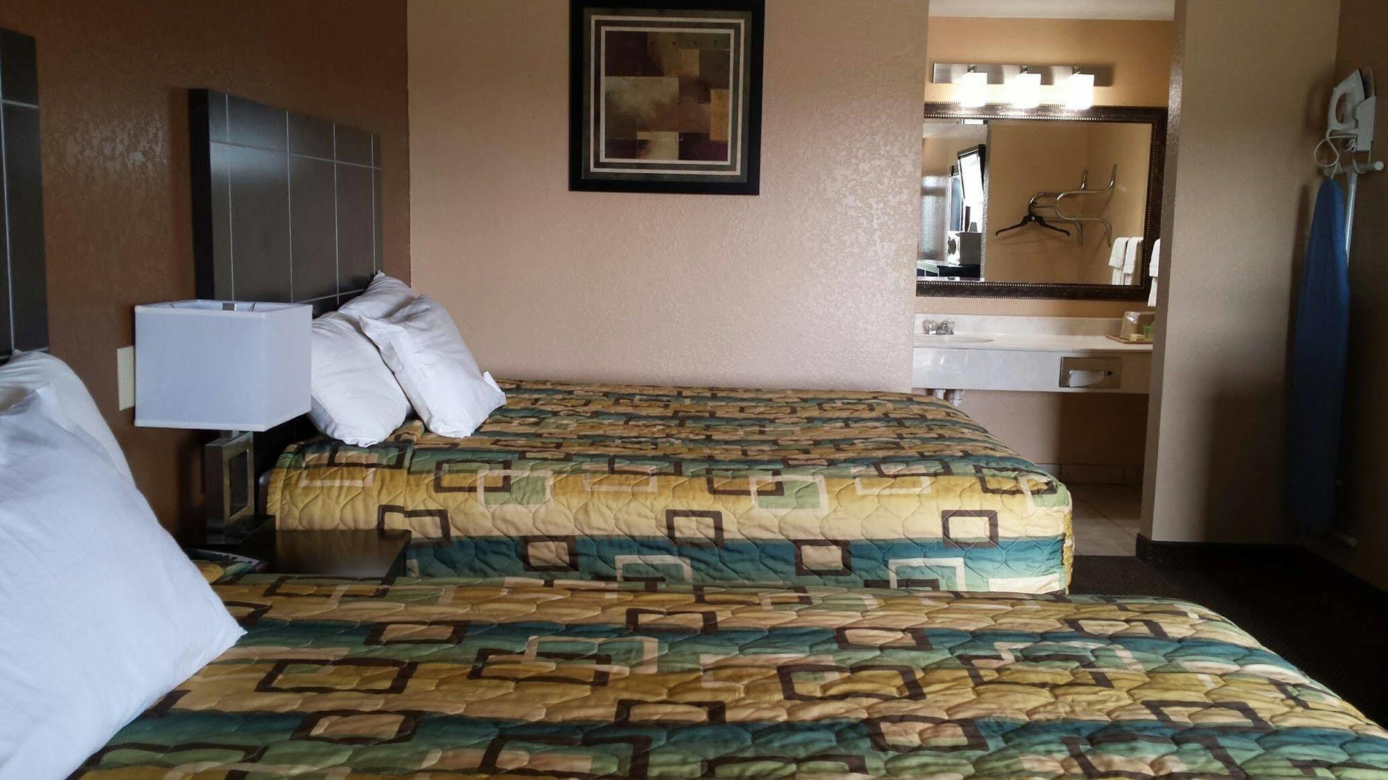 Sona Inn Dilley Kültér fotó